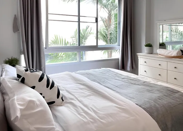 Serene 53 Sqm - Bts Thong Lo - Ultra Fast Wifi * バンコク都