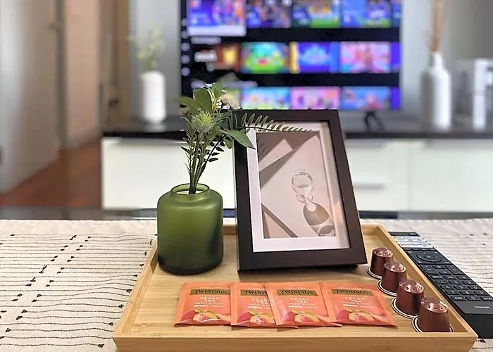 アパート Serene 53 Sqm - Bts Thong Lo - Ultra Fast Wifi *